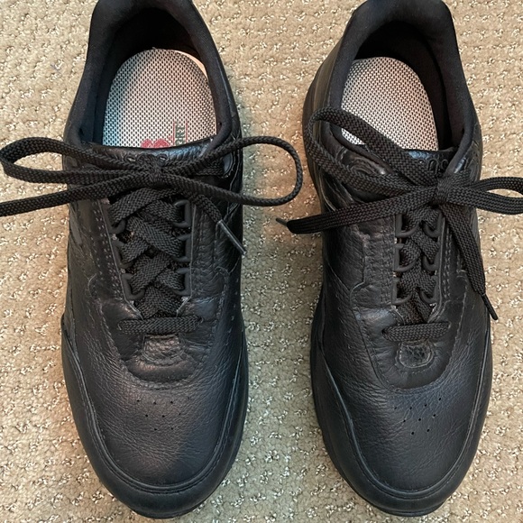 SAS Tour shoes basically NWOT - Picture 6 of 11